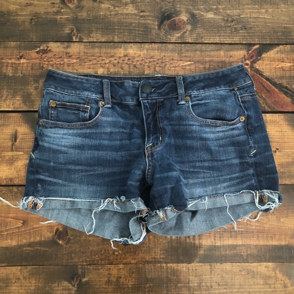 AE cut off shorts